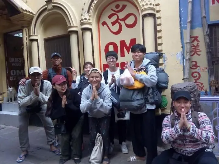 瓦拉纳西 Om Rest House酒店